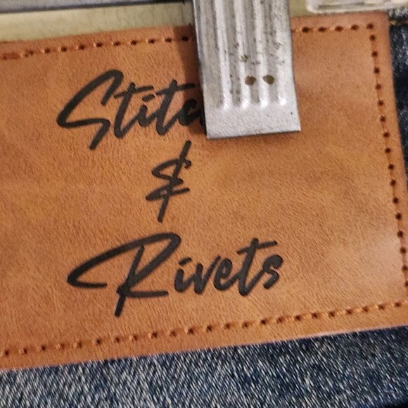 Stitches & Rivets Straight Leg 5 Pocket Jeans Size 36X32 - Picture 4 of 6